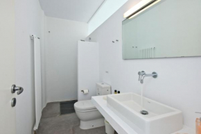 THE EDGE 5* Seafront Villas Ag.Irini